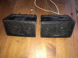 Realistic Two Way Speaker System